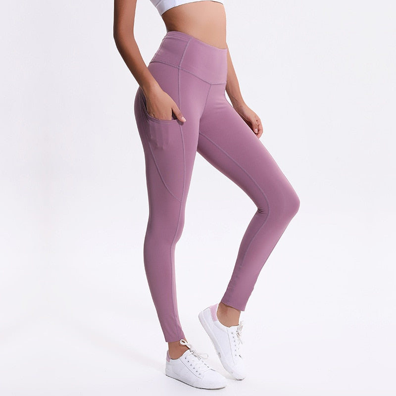 Pocket Legging – Essential Activewear Inc.